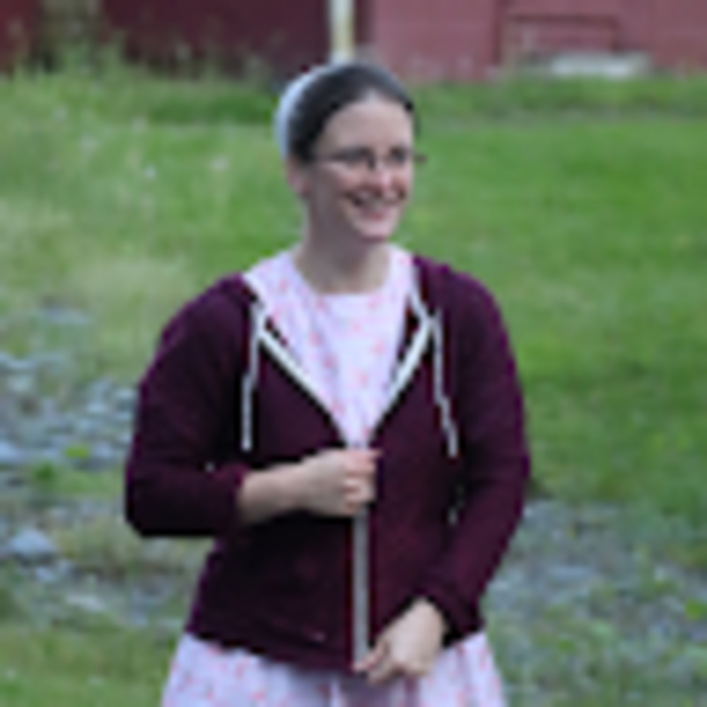Meet your Posher, Julie